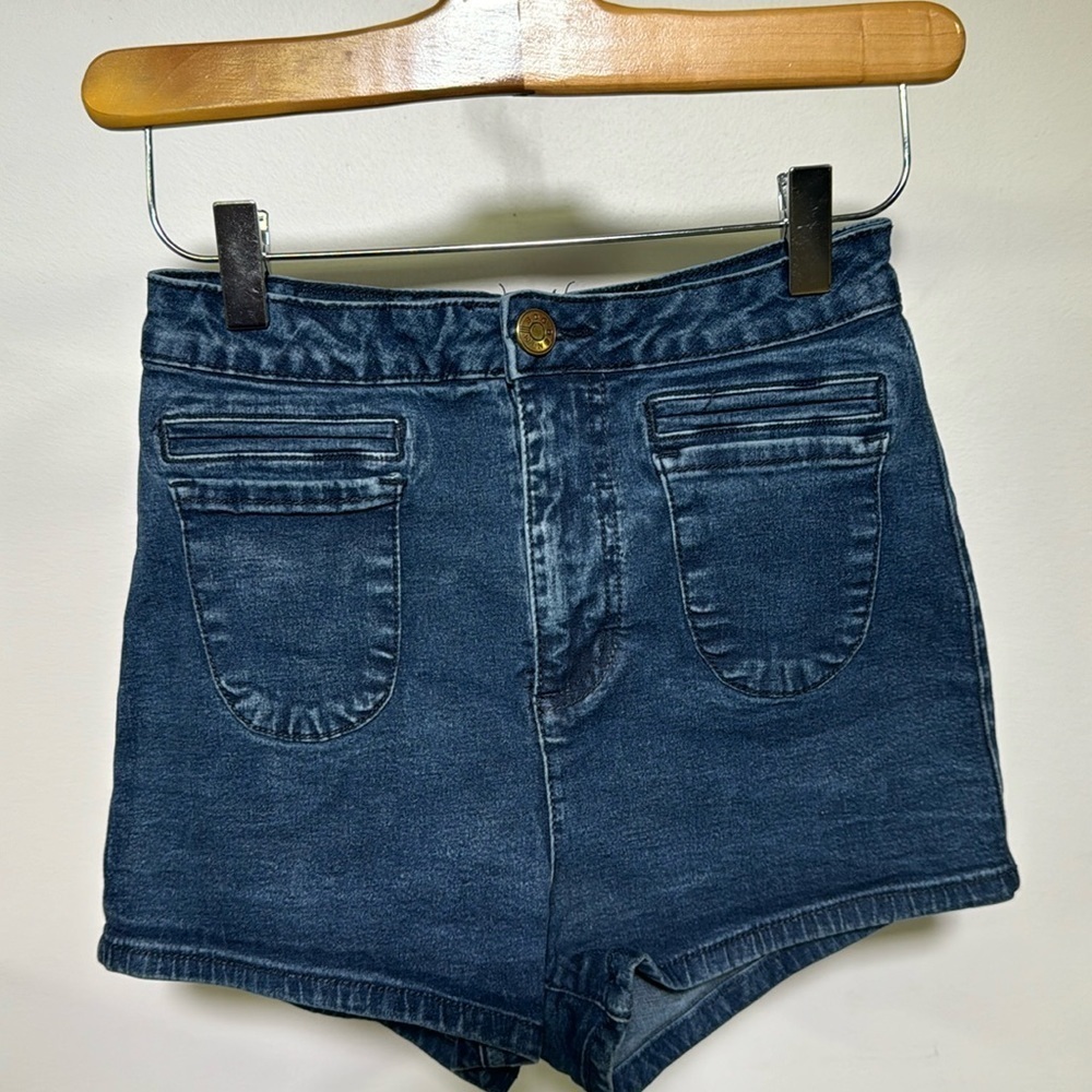 BDG Denim Woman’s Shorts Size 24”